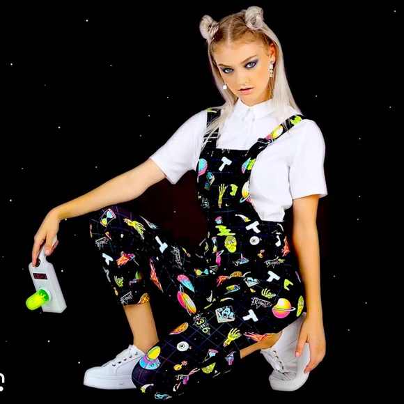 NWT RARE BLACKMILK RICK AND MORTY Overalls SIZE L - Picture 1 of 3